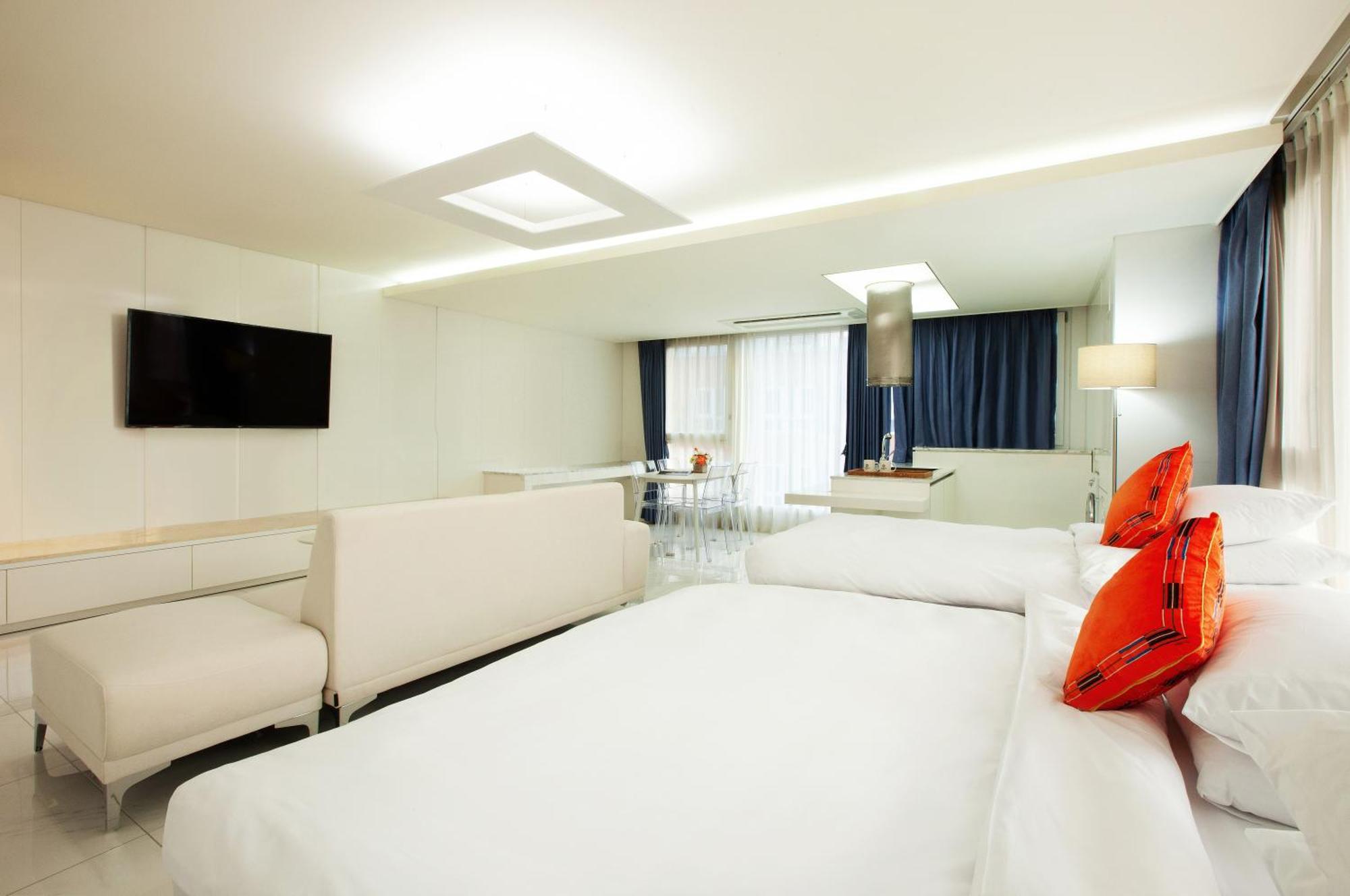 Shin Shin Hotel Jeju Ocean Seogwipo Extérieur photo