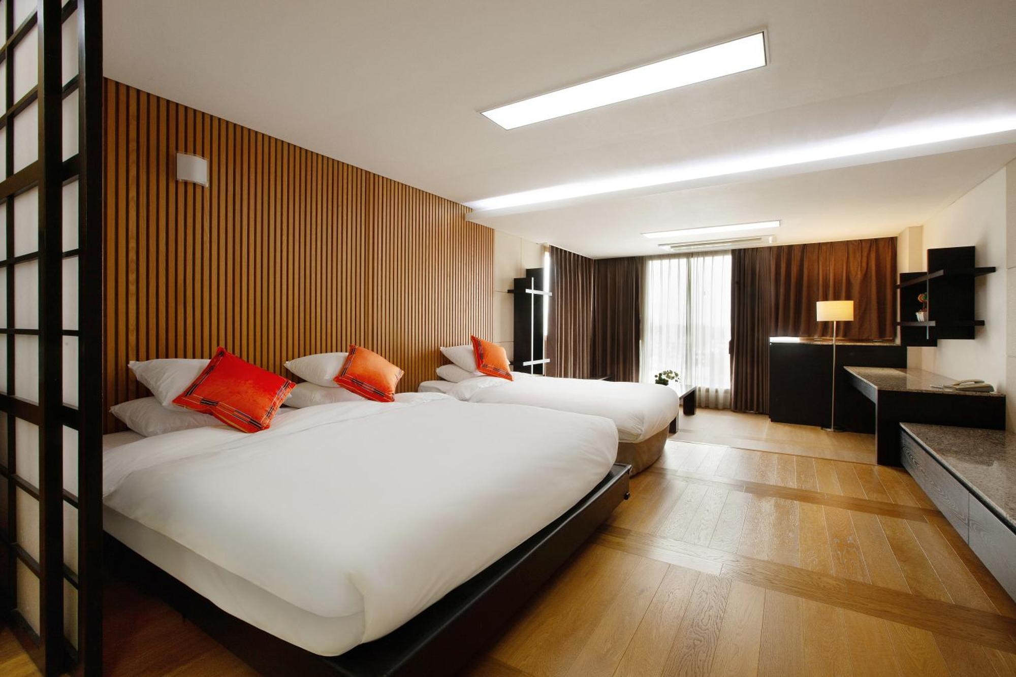 Shin Shin Hotel Jeju Ocean Seogwipo Extérieur photo