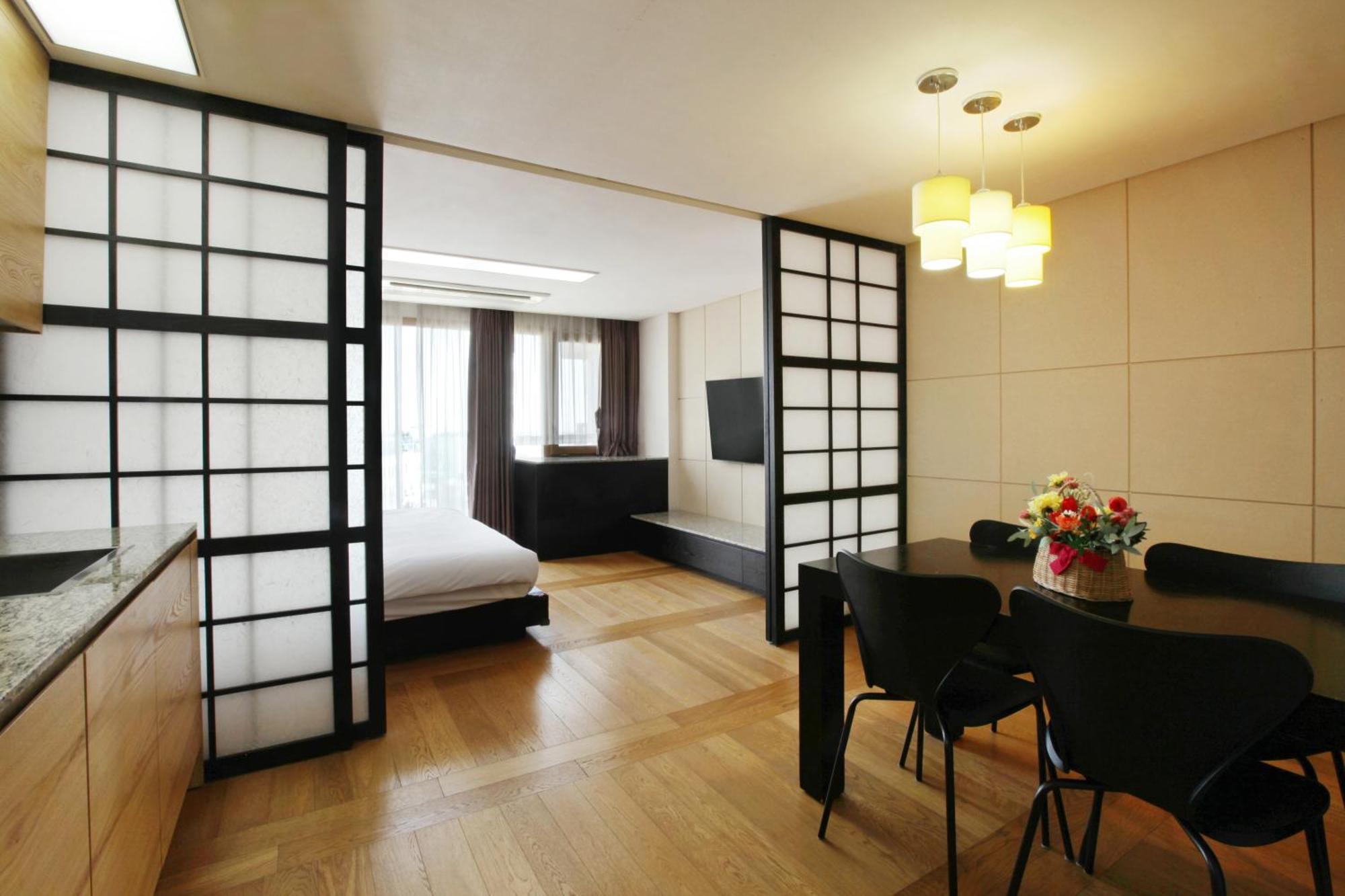 Shin Shin Hotel Jeju Ocean Seogwipo Extérieur photo